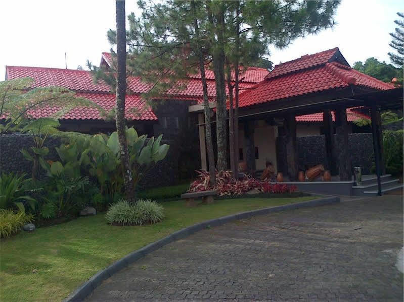 Dago Highland Resort Bandung Extérieur photo